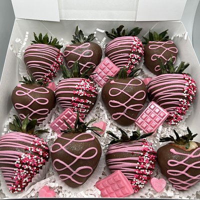 Pink Milk Chocolate Covered Strawberries Dozen