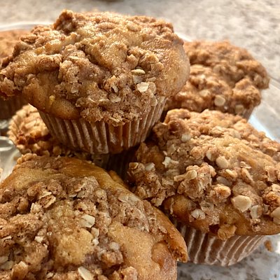 Cinnamon Apple Streusel Muffins box of 6 