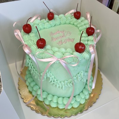 6” Cake ~ serves up to 15