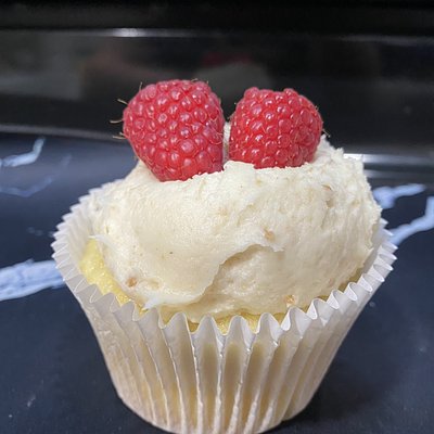 Raspberry Or Strawberry Cheesecake Cupcake 