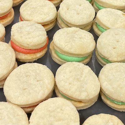 Cream Sandwich Cookies (per dozen)