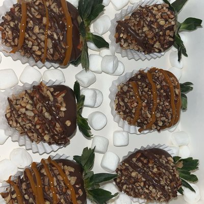 Half Dozen (6) Turtle Strawberries 