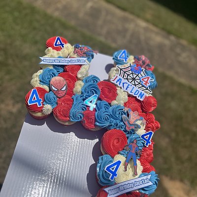 PullApart Cupcake Cake