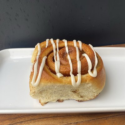 Cinnamon Rolls - 12 Rolls