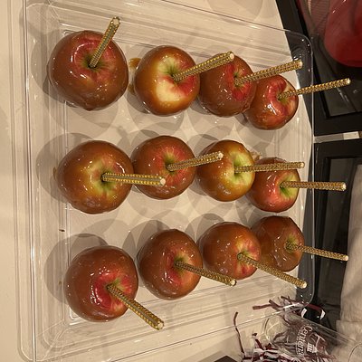 Caramel Apples 