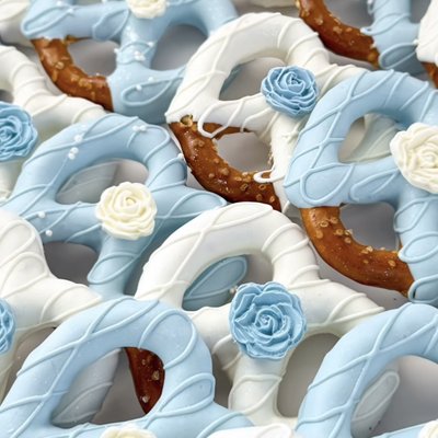 Pretzel Knots
