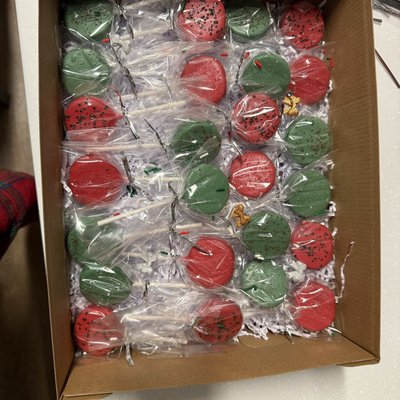 12 Chocolate Cake Pops