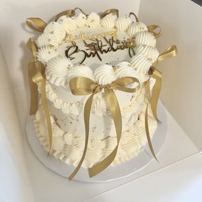 Custom Cakes