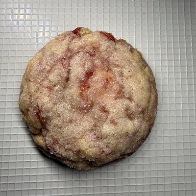 Strawberry Cheesecake (9ct)