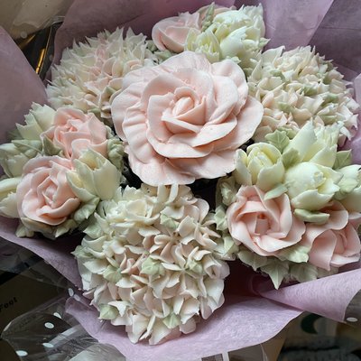 Floral Cupcake Bouquets 