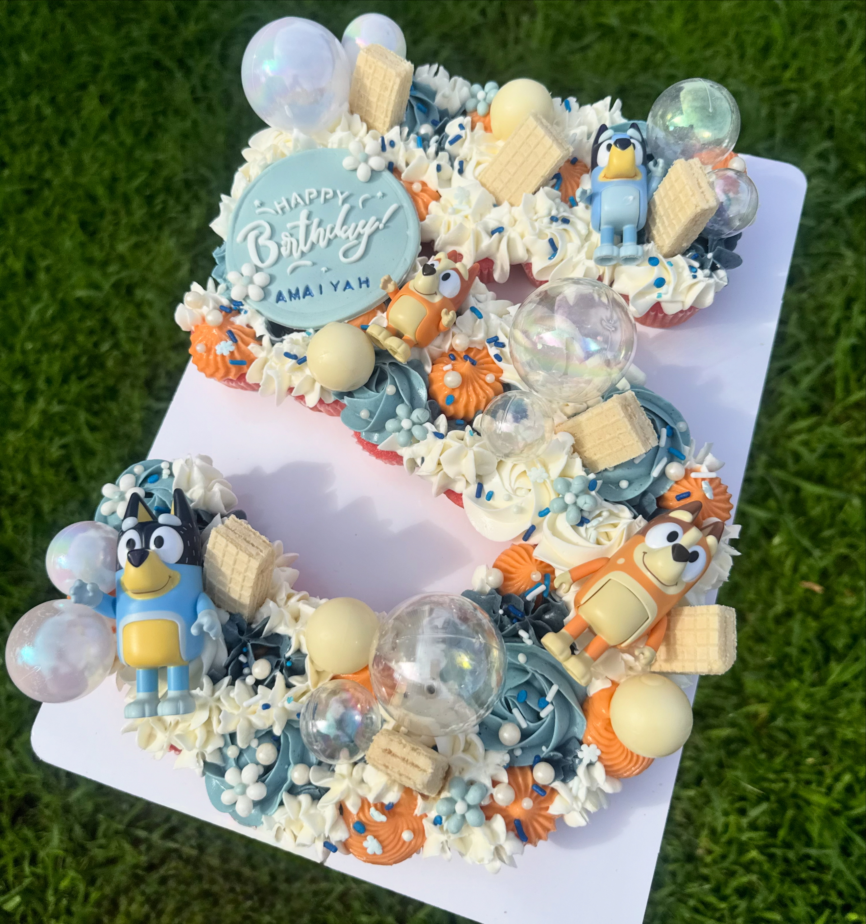 Cupcake Pullapart Cake