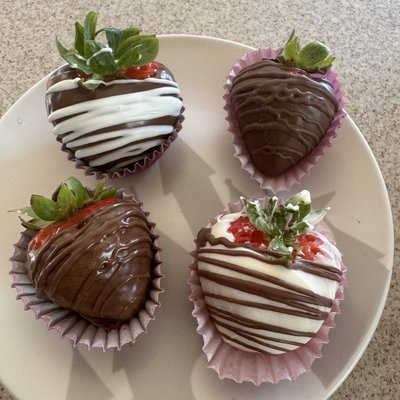 Chocolate Dipped Strawberries