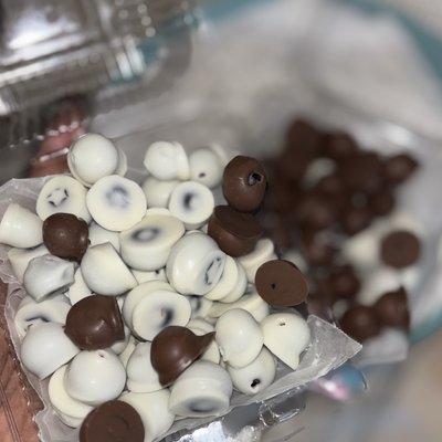 Chocolate Covered Blueberries 