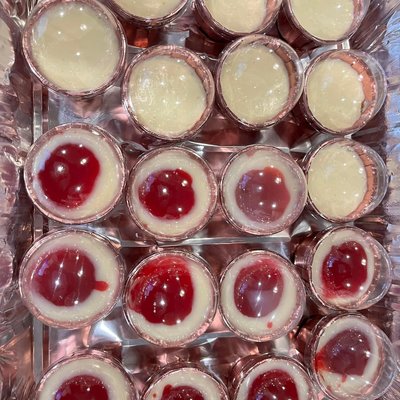 24 Mini Cheesecakes (3.5 Oz) 