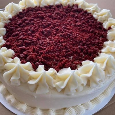 Small 6 inch cake Red Velvet
