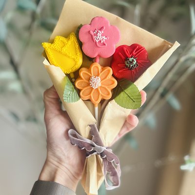 Cake Pop Bouquet