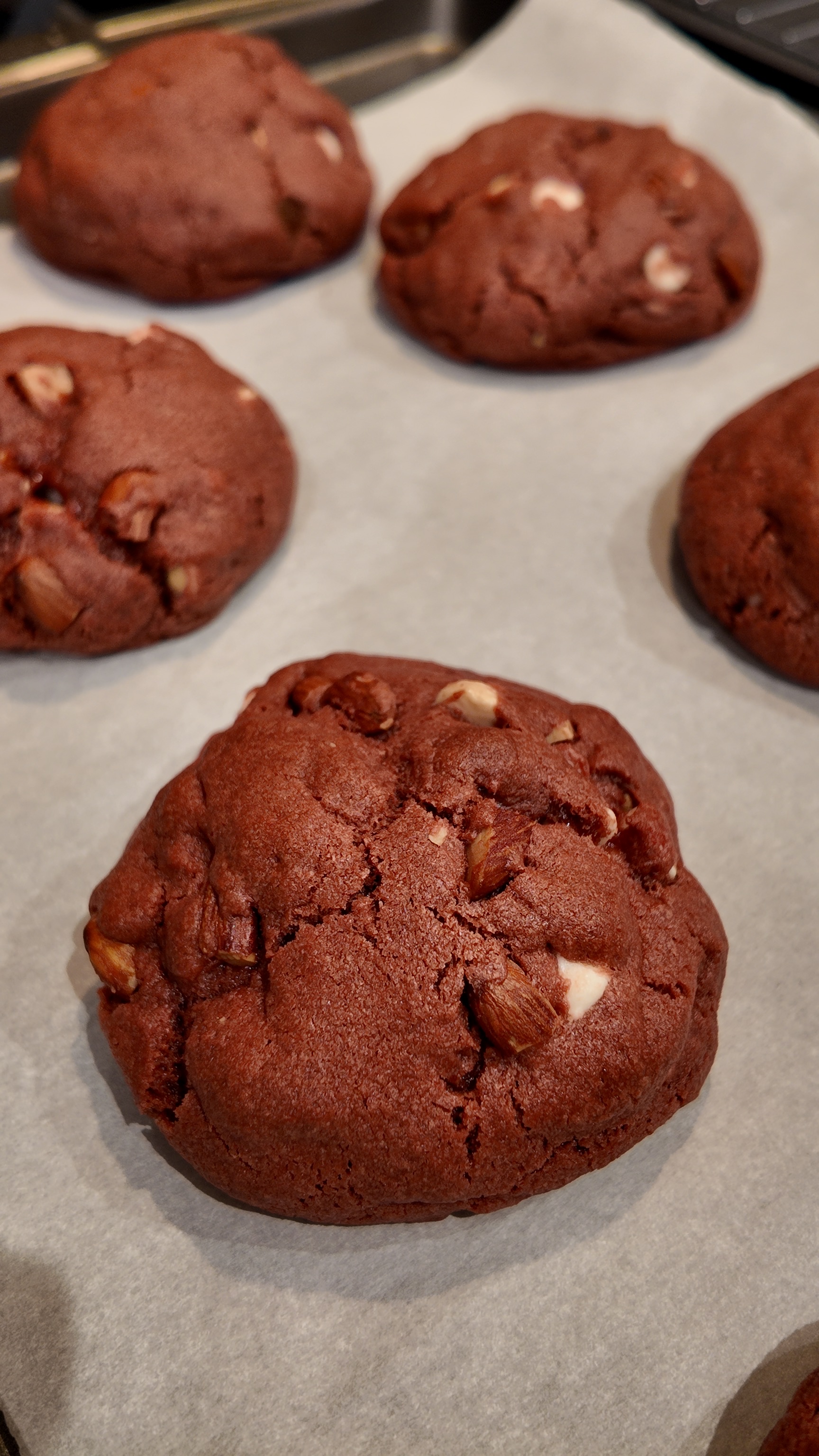 Red Velvet Cream Cheese Cookies 