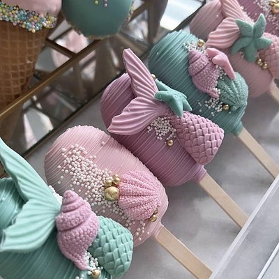 30 Pieces Rice Crispy Lollipops 