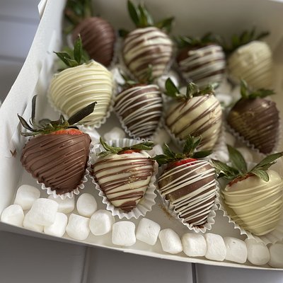 Classic Dozen Set 24.99 