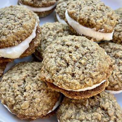 Oatmeal Cream Pies