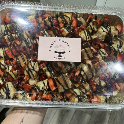 Churro Cheesecake Party Tray 