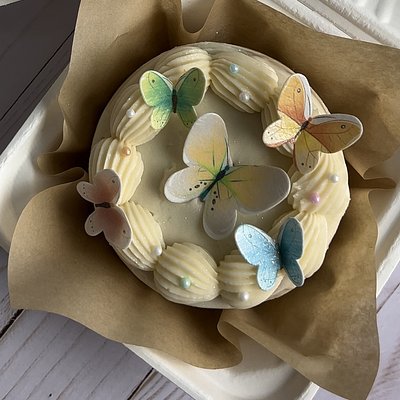 Mother’s Day Bento Cake