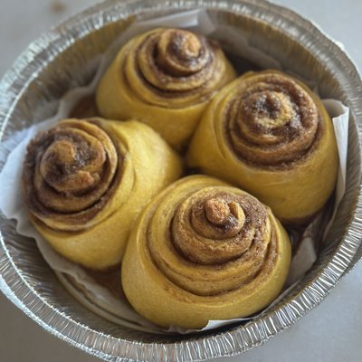 Pumpkin Cinnamon Rolls-8=1 Dozen/4=Half Dozen 