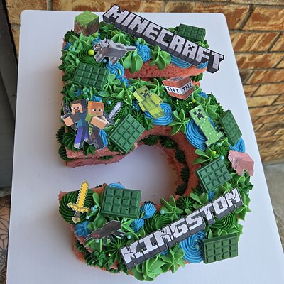#5 Minecraft Number Cake 
