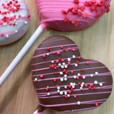 Heart Cake Pops 