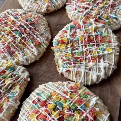 Fruity Pebbles Cookie