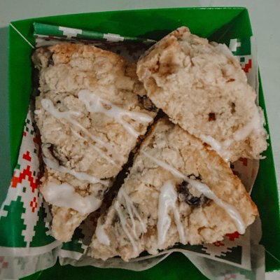 Cranberry White Chocolate Sourdough Scones (4)  