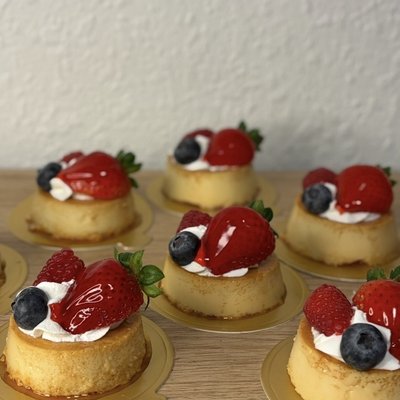 (12) Mini Flan 