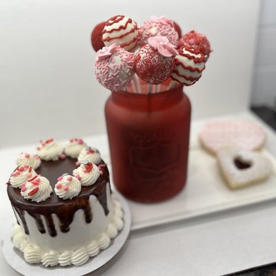 4” Cake
