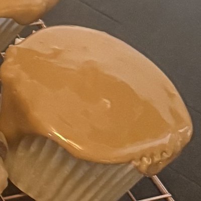    Classic Caramel Cupcake 12 Ct