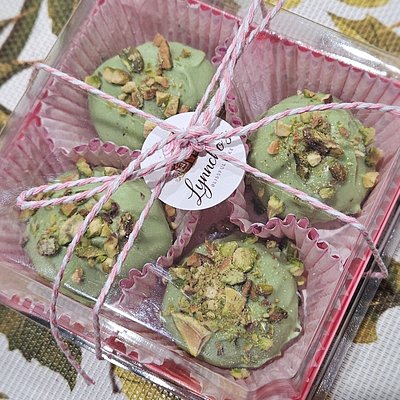 Pistachio Chocolate Truffle