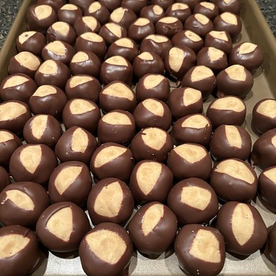 Buckeyes By The Dozen 