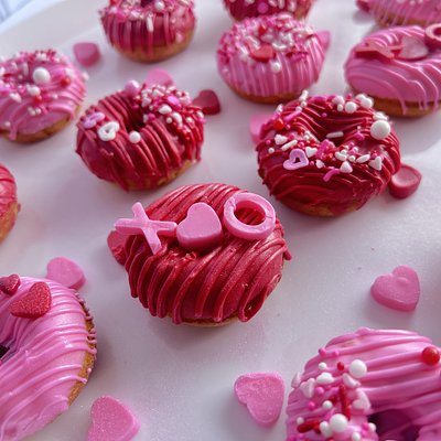 Single donut Valentines (Sold By Dozen)
