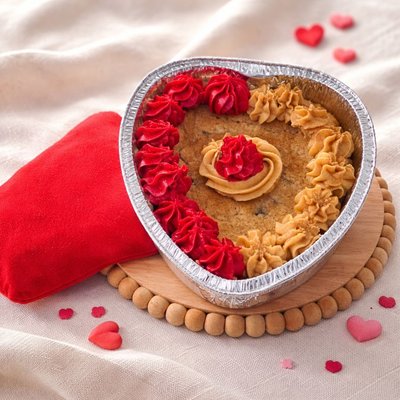 Love At First Bite Cookie Cake