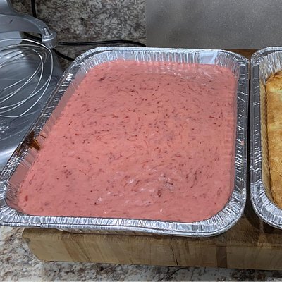 Strawberry Cake With Strawberry Glaze