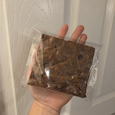 Chocolate Chip Brownie