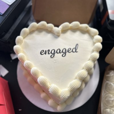 Custom Cake - 10 Inch 3 Layers