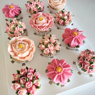 Mother's Day Floral Cupcakes 12 Count