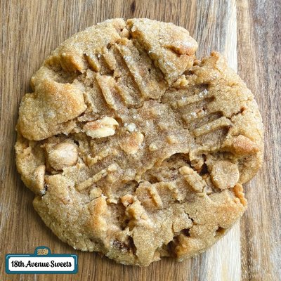 Peanut Butter Cookies (per dozen)