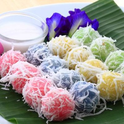 Coconut Balls (Khanom Tom) - Small Tray 