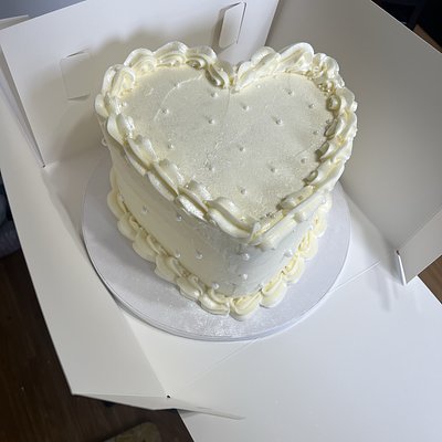 8” Custom Cake