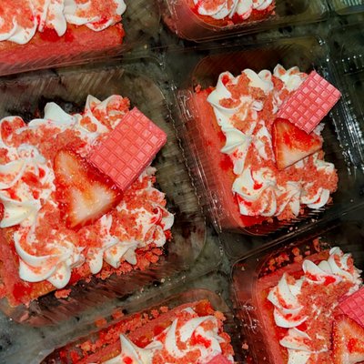 Cake Slices 