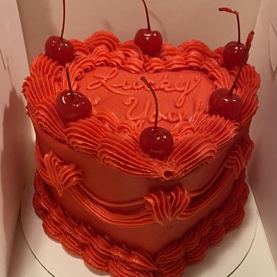 6 Inch, 3 Layer Heart Cakes
