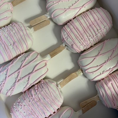 Custom Cake Discs and Cakesicles 