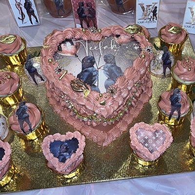 Celebration Heart Board 