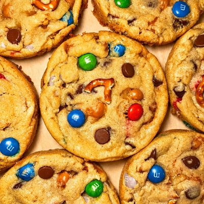 Kitchen Sink Cookie